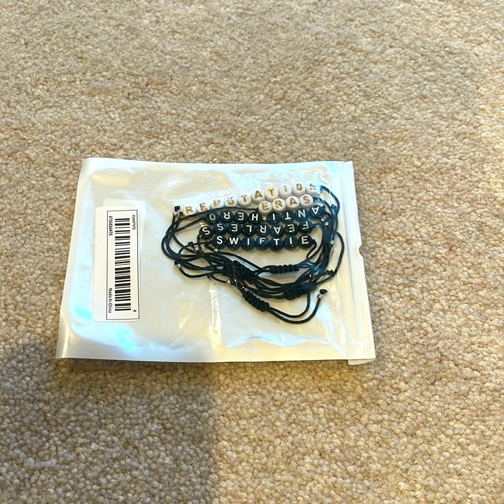 5 Taylor Swift friendship Bracelets - Set of 5! Swifties ERAS